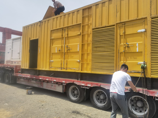 徽县汽油发电机对供油装置的要求