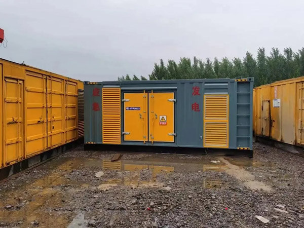 徽县柴油发电机如何判断干式空气滤清器是否需要更换?